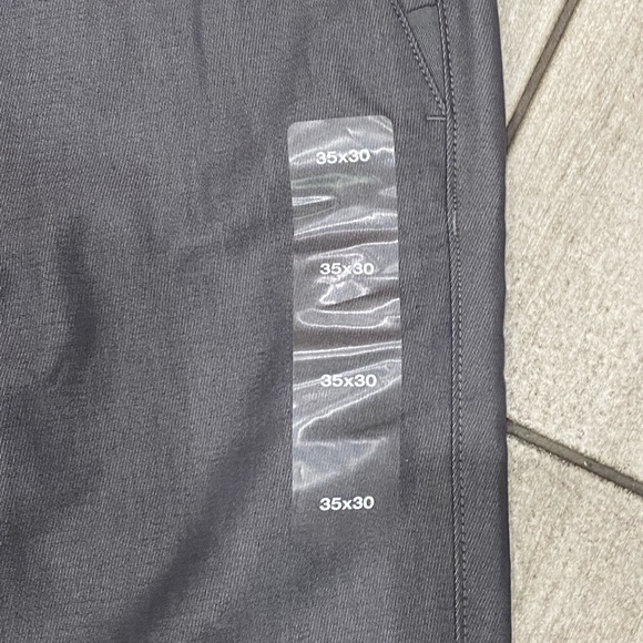 Eddie Bauer classic Straight Regular 35/30 New whit tags. - Picture 8 of 9